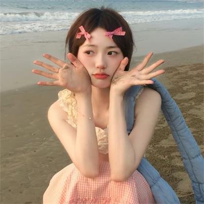 摇曳百合第一季海报