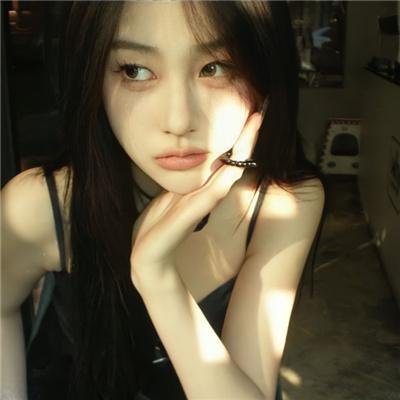 健听女孩海报